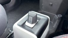 Dacia Spring 27kWh Expression 65 48kW 5dr Auto Electric Hatchback